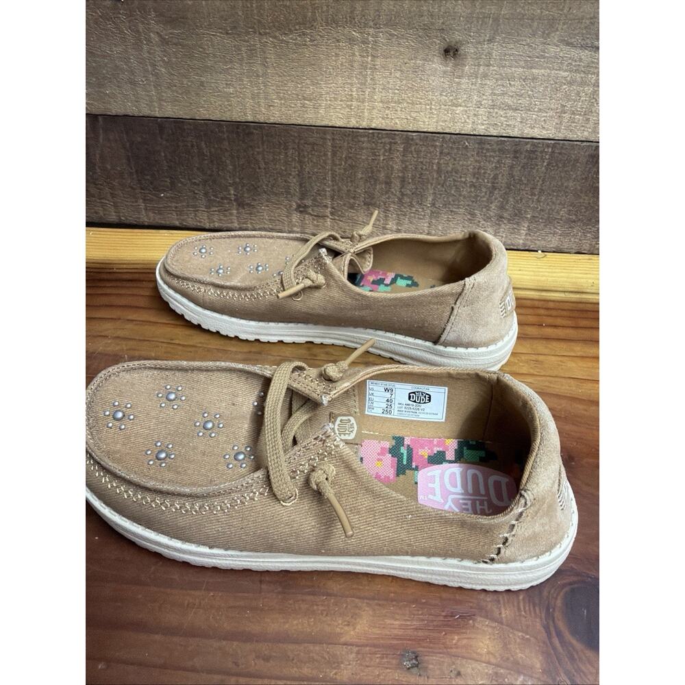 Hey Dude Wendy Star Studded Brown Tan Women's Size 9 - Picture 6 of 8